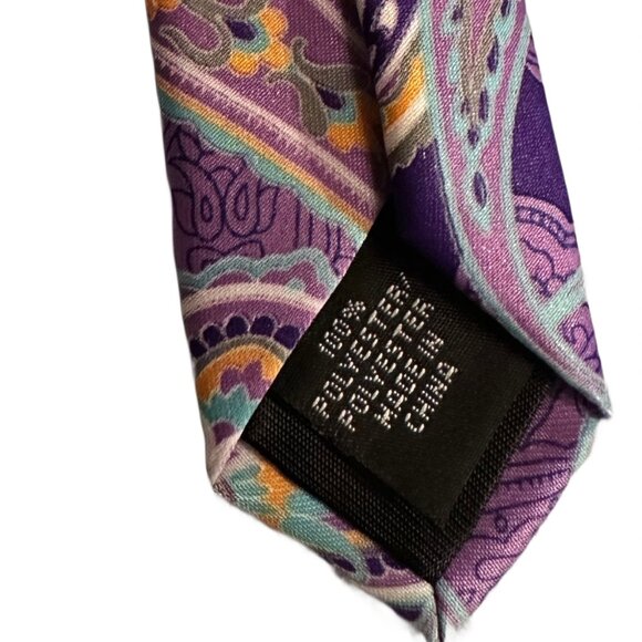 Bold Vintage Geoffrey Beene Paisley Necktie – Purple Statement Accessory - Picture 3 of 3